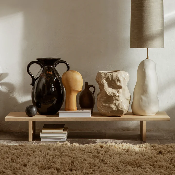 Kona Low Bijzettafel van Ferm Living in eiken afwerking