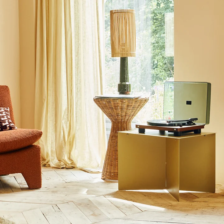 Rotan bijzettafel van HKliving in de natuurlijke versie