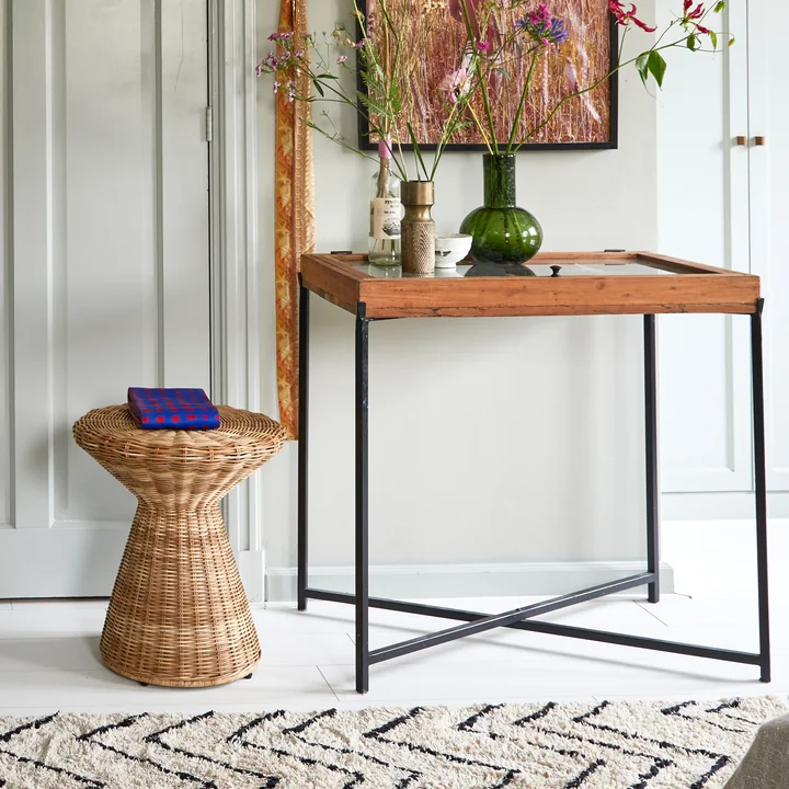 Rotan bijzettafel van HKliving in de natuurlijke versie