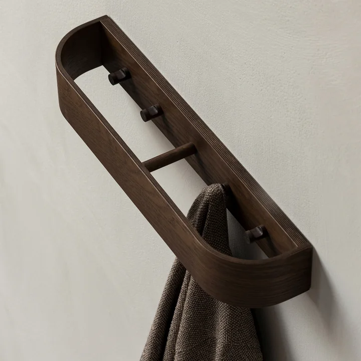 Verborgen houten wandplank