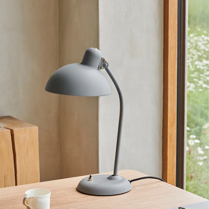 KAISER idell 6556-T Tafellamp van Fritz Hansen