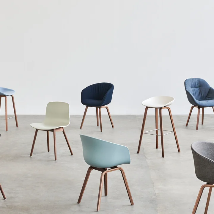 About A Chair AAC 12 van HAY