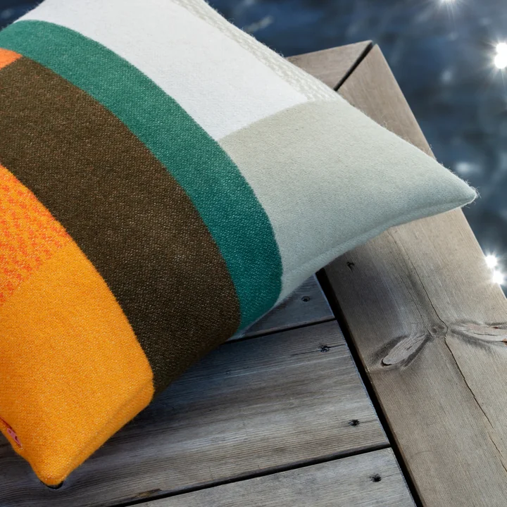 Mikkel Kussen 50 x 50 cm van Røros Tweed in oranje