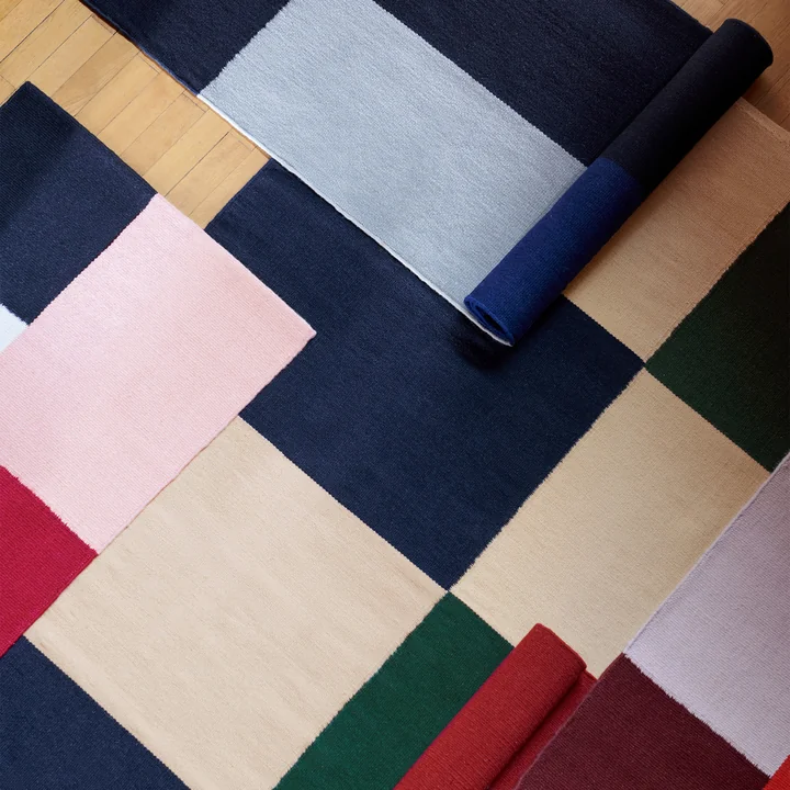 Ethan Cook Flat Works van HAY