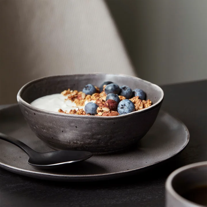 Rustic Bowl van House Doctor in donkergrijs