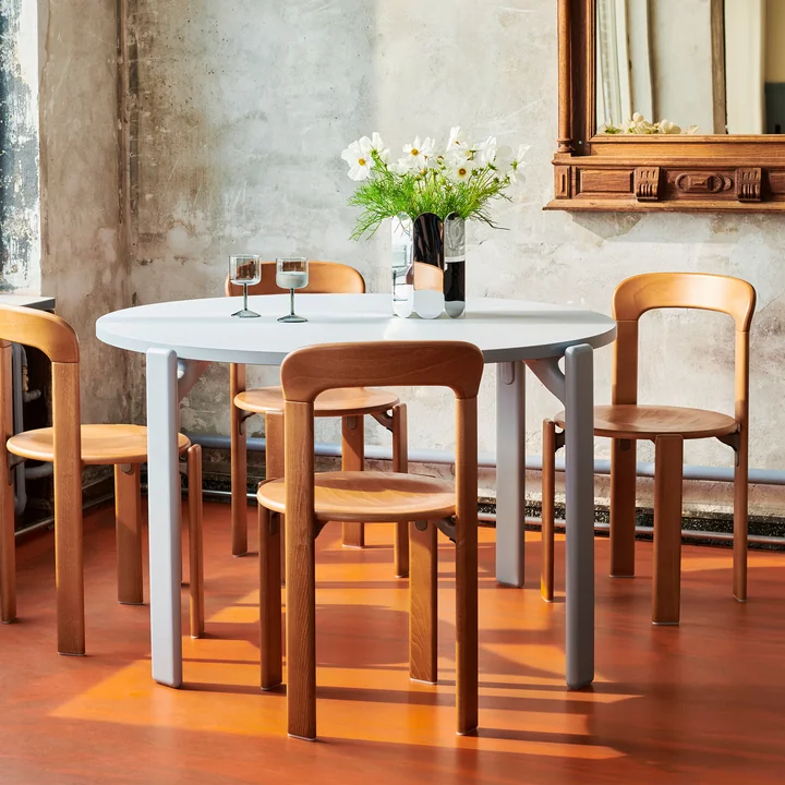 Rey Eettafel, Ø 128,5 cm, slate blue / laminaat lichtgrijs van HAY