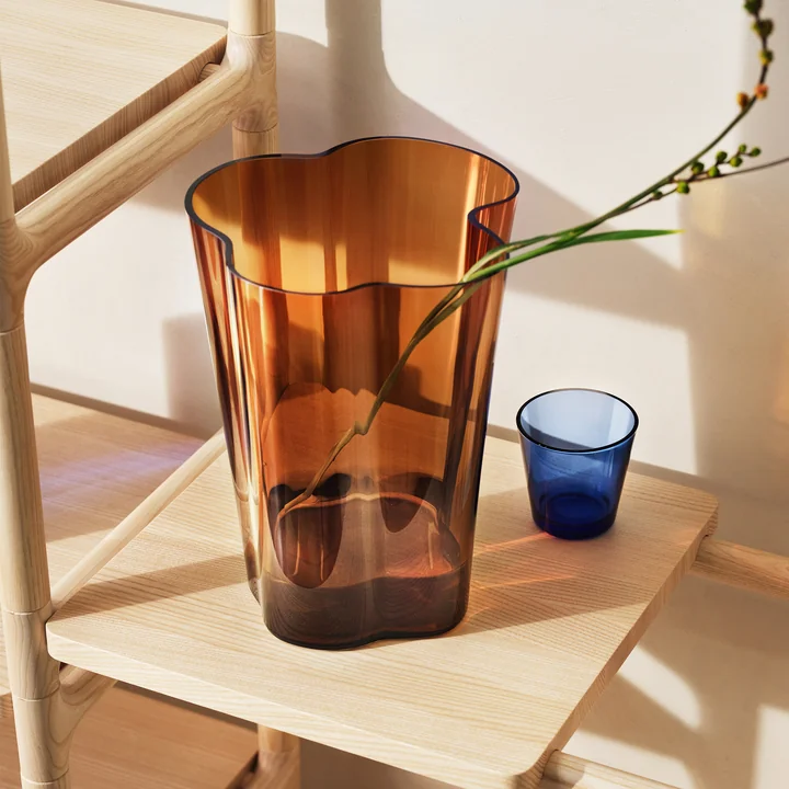 Aalto Vaas Finlandia, koper van Iittala