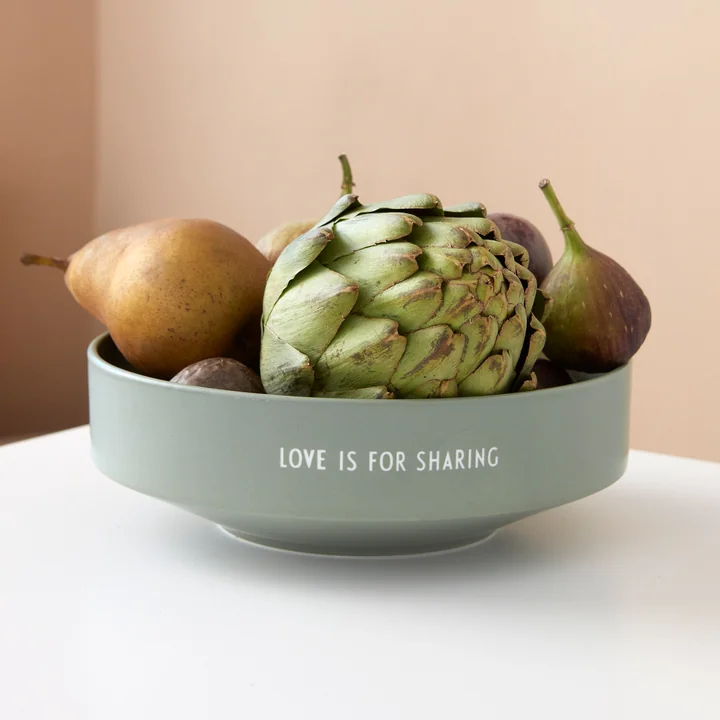 Favourite Schaal medium, Ø 17,5 x H 6,5 cm in groen van Design Letters