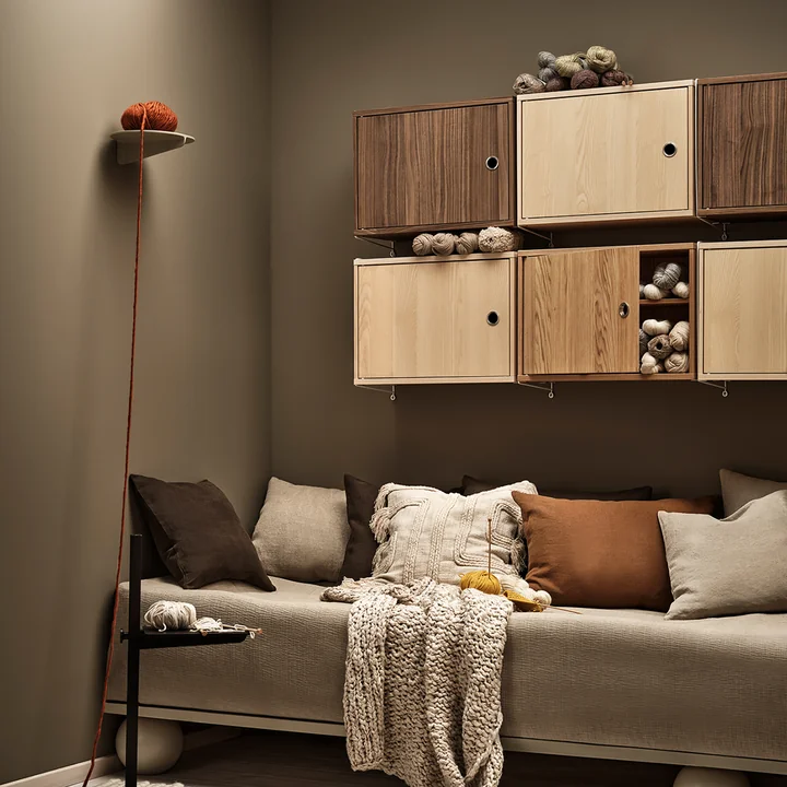 Kastmodule met deur van String