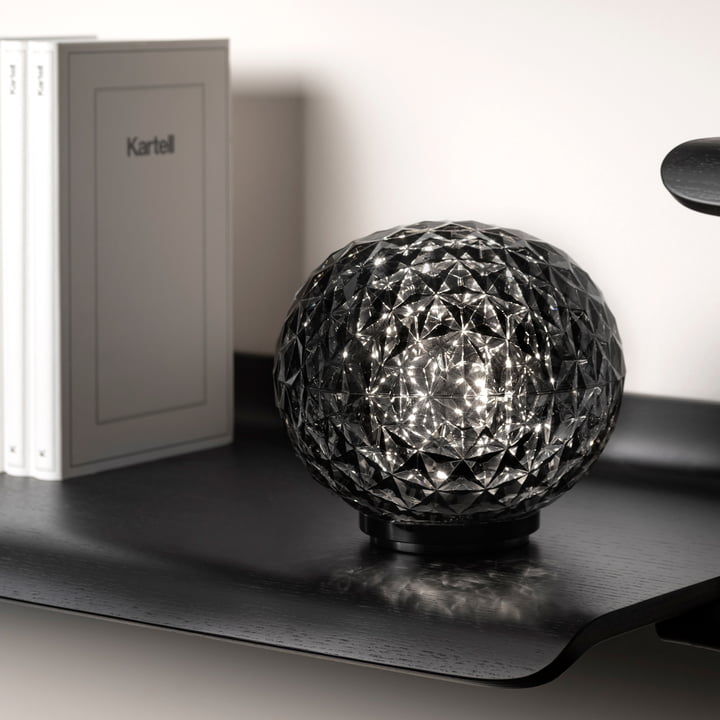 Mini Planet LED Lamp van Kartell