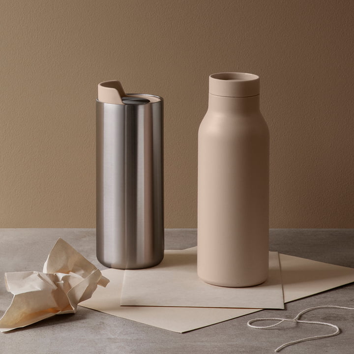 Urban To Go beker 0,35 l van Eva Solo in de kleur zacht beige