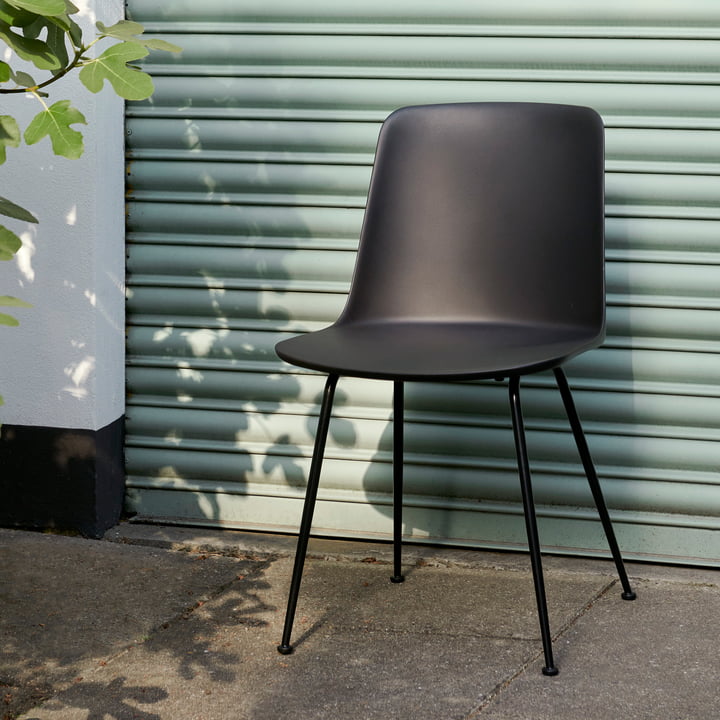 Rely HW70 Outdoor Chair, zwart / black by & Tradition