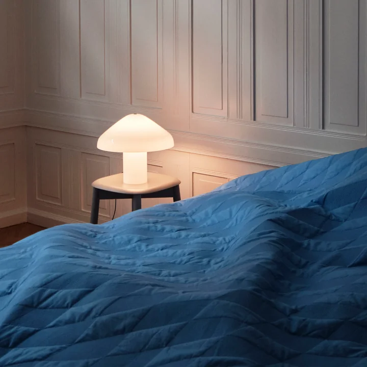 Pao glazen tafellamp van HAY in de kleur wit