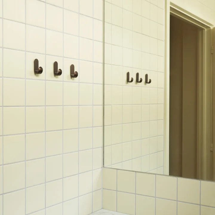 Curve Muurhaken van Normann Copenhagen