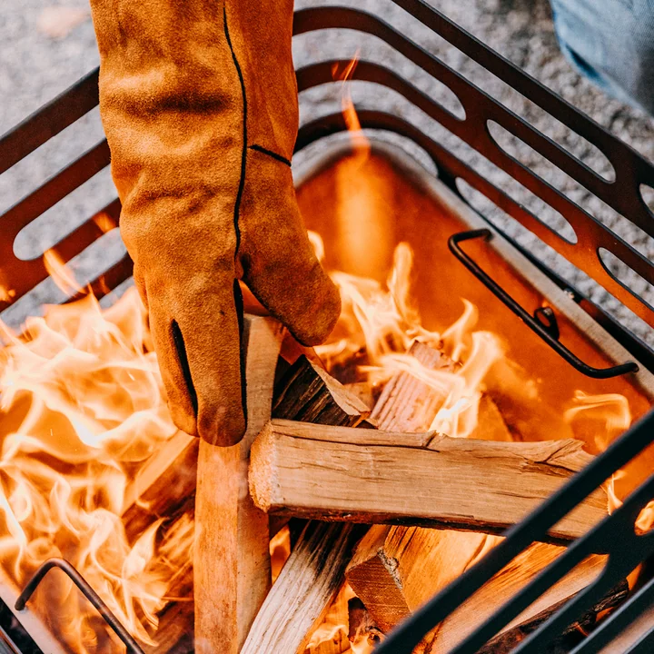 Cube Vuurkorf in de kleur zwart van höfats