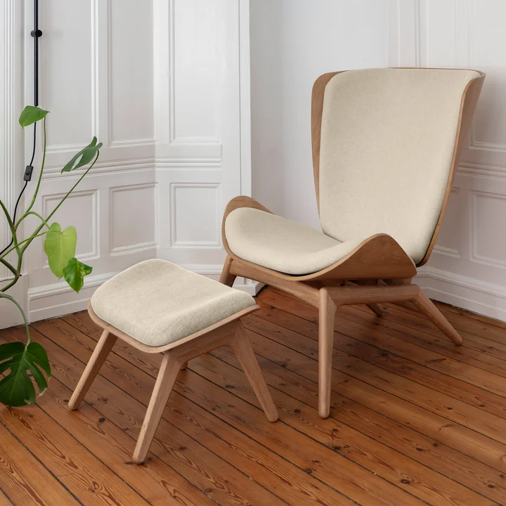 The Reader Fauteuil en voetenbank van Umage