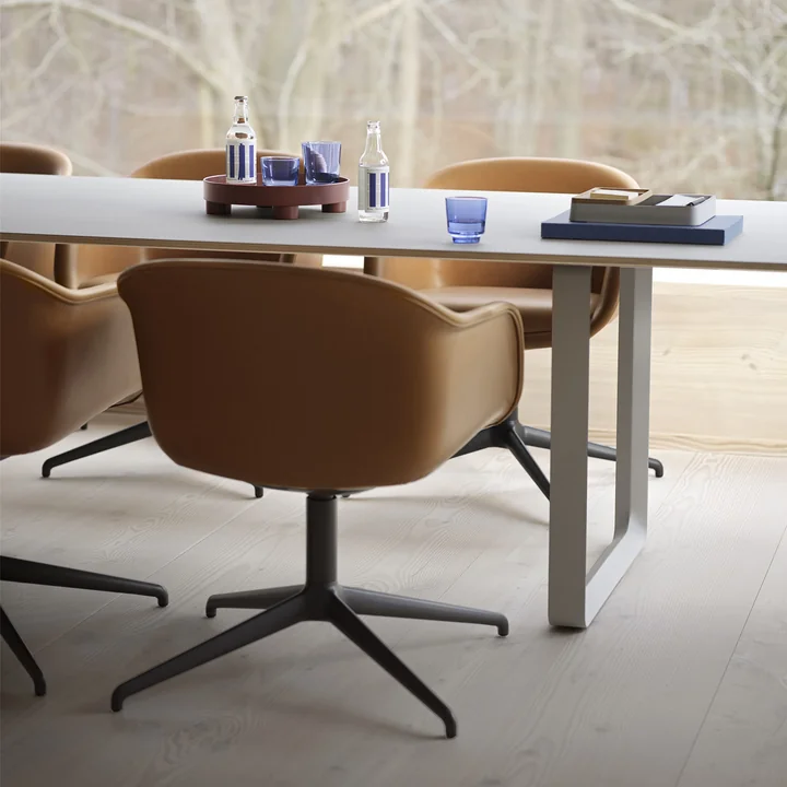 Fiber Conference Fauteuil van Muuto