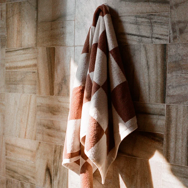 Check Handdoek, 50 x 100 cm, cappuccino van HAY