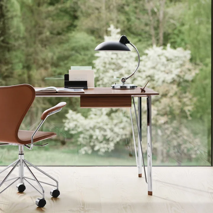 FH3605 ™ Bureau van Fritz Hansen