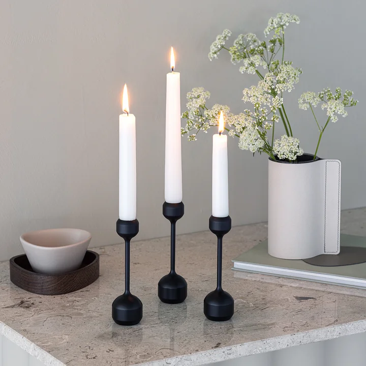 Silhouette Kandelaar van Lind DNA in de kleur zwart