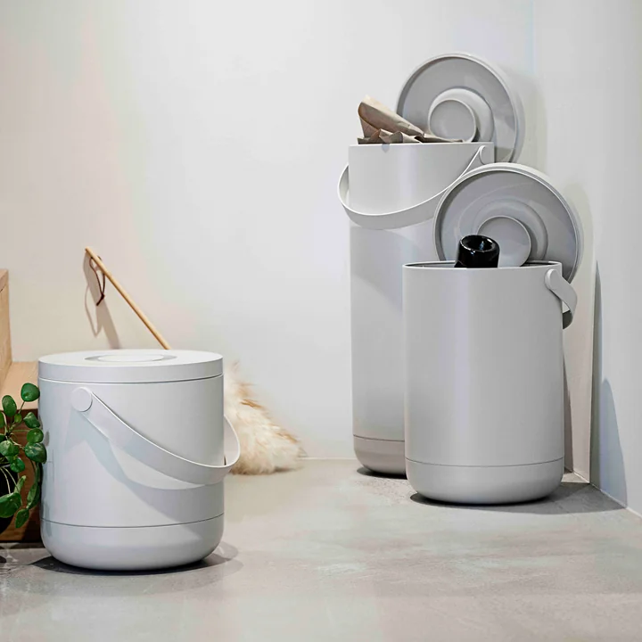 Circular Vuilnisbak, warm grey van Zone Denmark