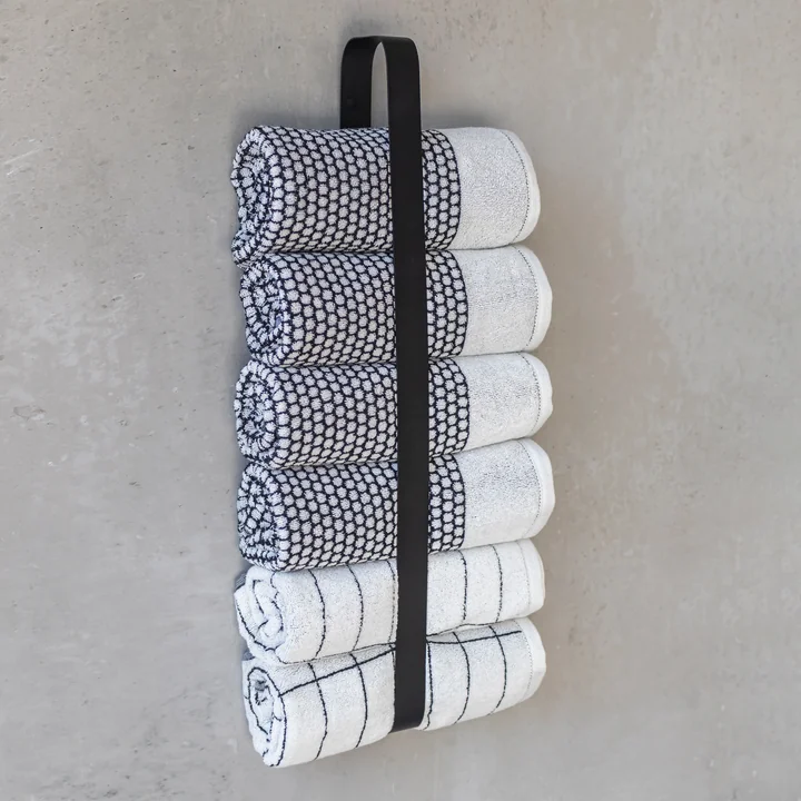 Carry Handdoekstang van Mette Ditmer in de kleur zwart