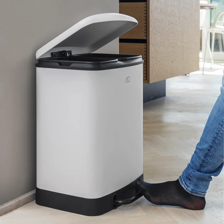 Wonda Duo -Pedaalemmer van Mette Ditmer in de kleur off-white