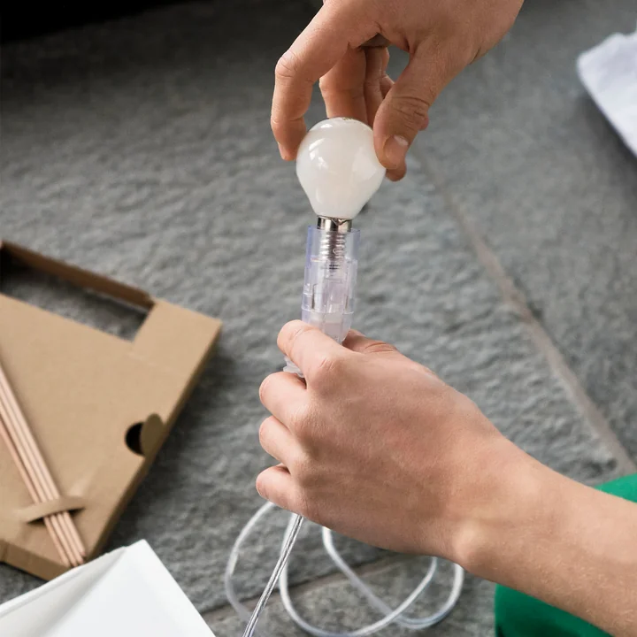 Paper Cube Papieren Tafellamp van HAY