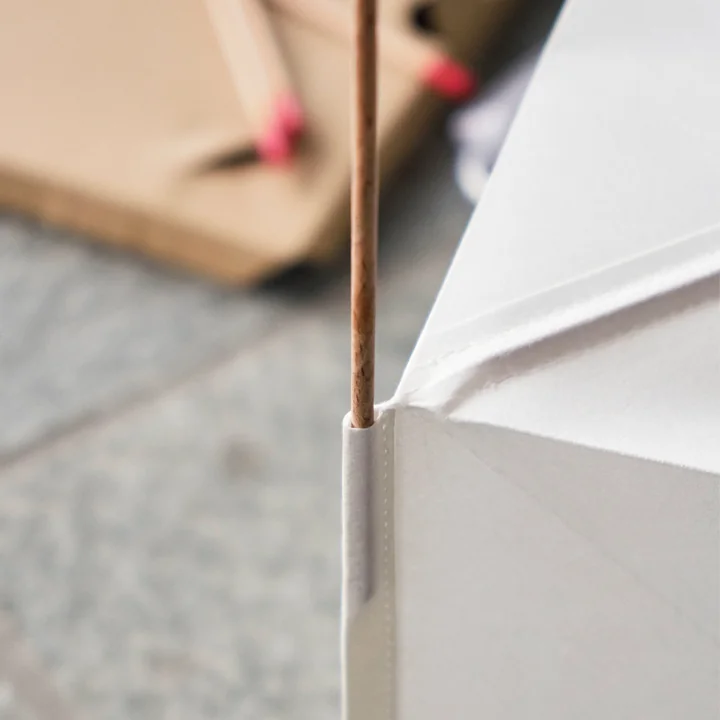 Paper Cube Papieren Tafellamp van HAY