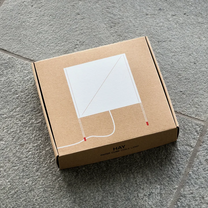 Paper Cube Papieren Tafellamp van HAY