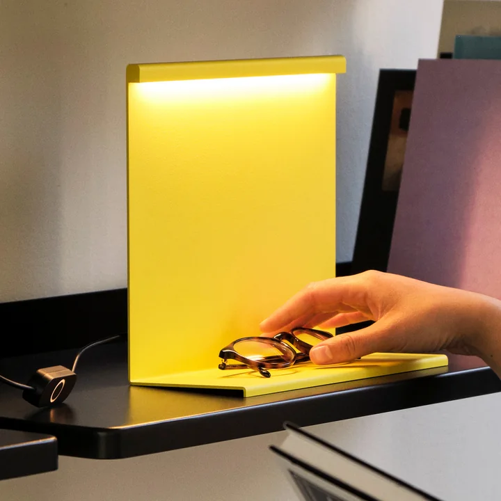 LBM Tafellamp, titanium yellow by HAY