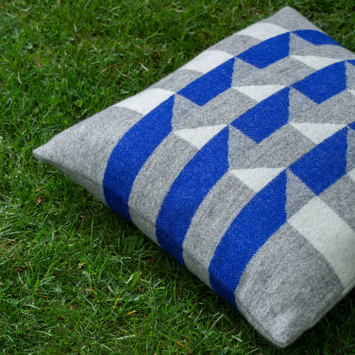 KVAM Kussen, 50 x 50 cm, blauw van Røros Tweed