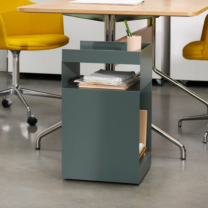 Draaibare bijzettafel, jager van & Tradition