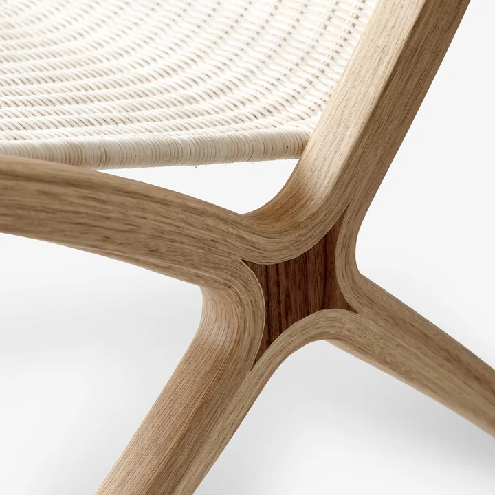 X HM10 Lounge Chair, eiken gelakt van & Tradition