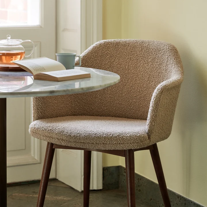 & Tradition - Rely HW79 Fauteuil, frame walnoot / beige (Karakorum 003)