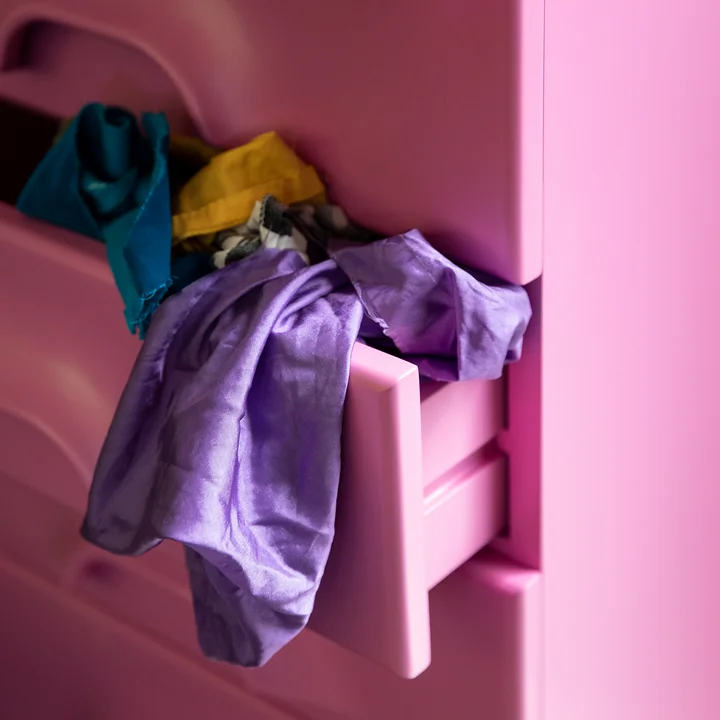 Ladekast, met 8 laden / urban pink van HKliving