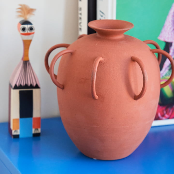 Objecten Terracotta vaas met handvat, naturel terracotta by HKliving