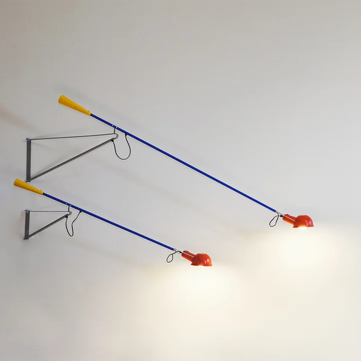 265 De wandlamp van Flos