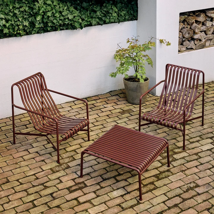 Palissade iron red Bijzettafel, 81,5 x 86 cm, van HAY