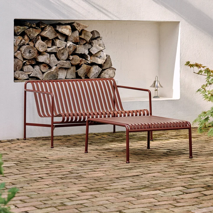 Palissade iron red Bijzettafel, 81,5 x 86 cm, van HAY