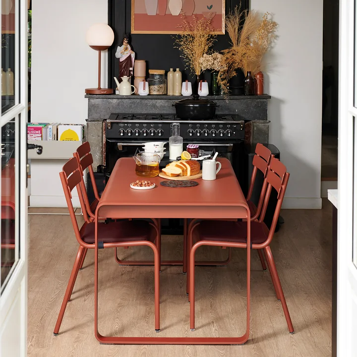 Mooon! Batterij LED tafellamp van Fermob