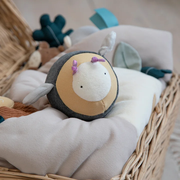 Stoffen bal met bel van Sebra