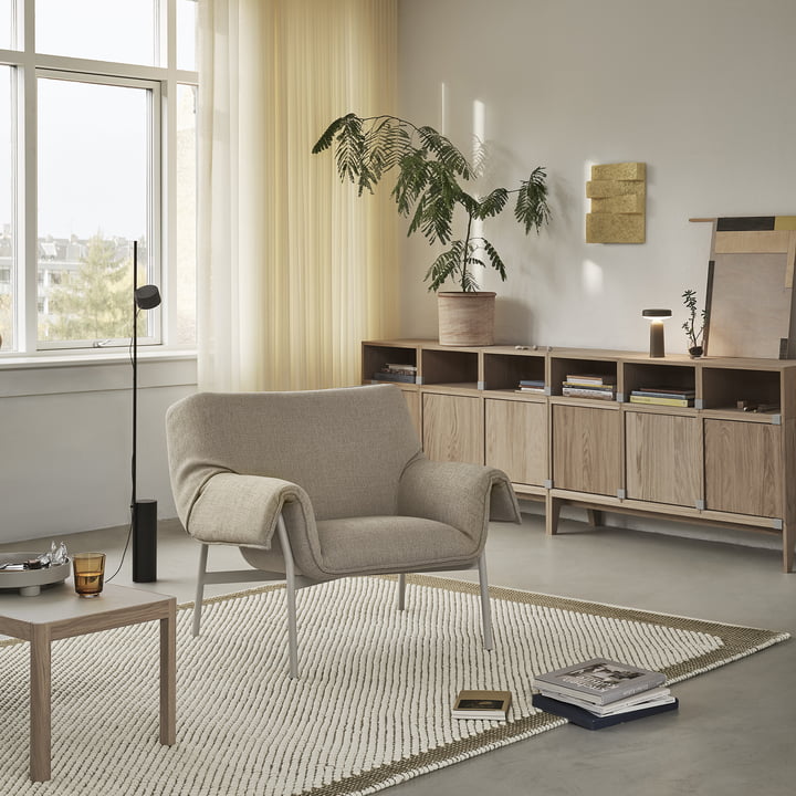 Pebble Koppel salontafel en vloerkleed van Muuto