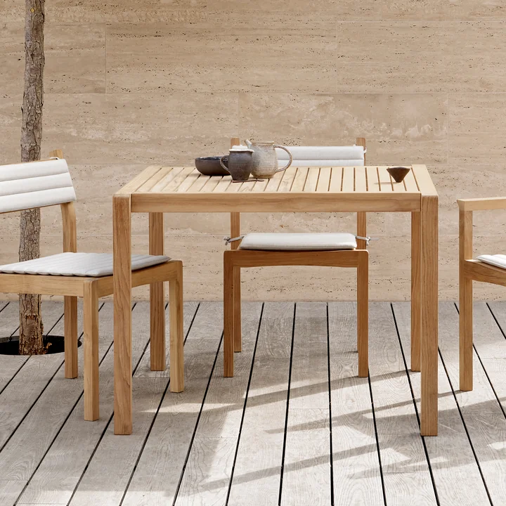Carl Hansen - AH902 Tuintafel, 100 x 9 8. 5 cm, teak onbehandeld