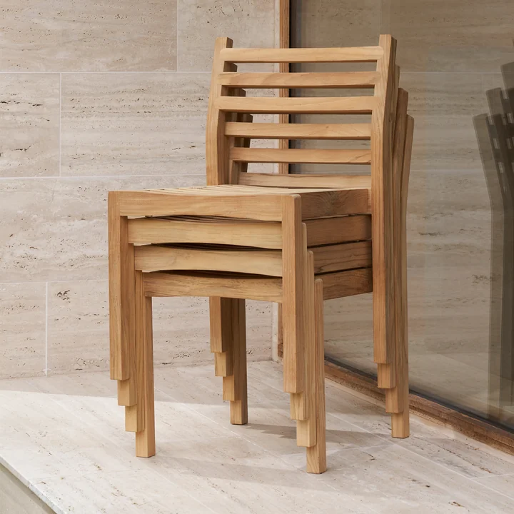 AH501 Tuinstoel, teak onbehandeld door Carl Hansen