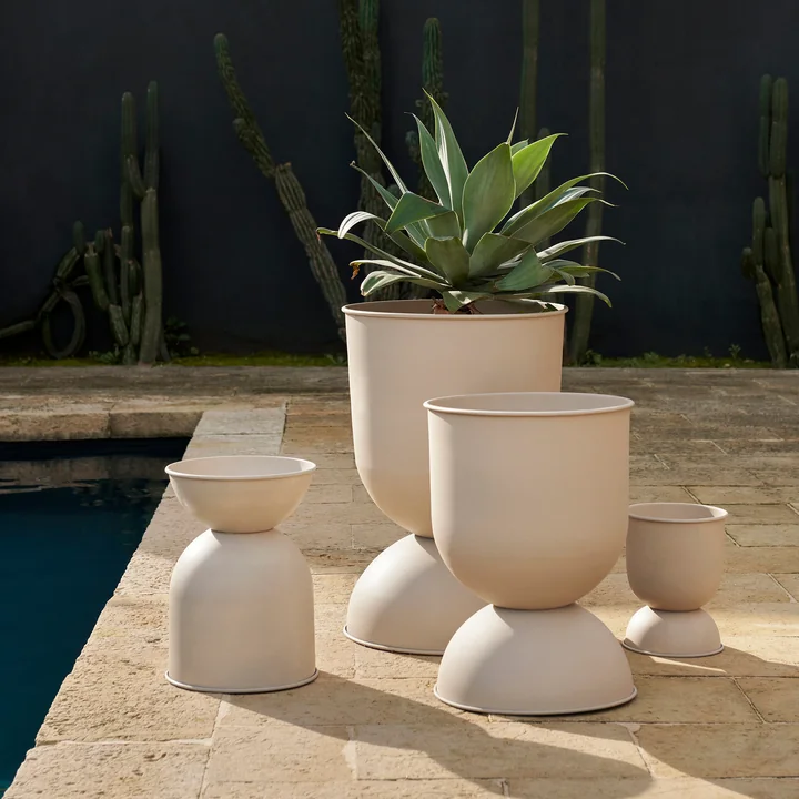 Zandloper bloempot van Ferm Living