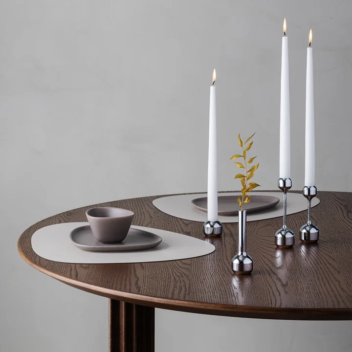 Silhouette Vaas van Lind DNA