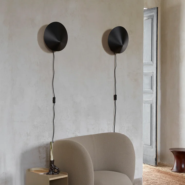 Ferm Living - Arum Sconce Wandlamp, zwart