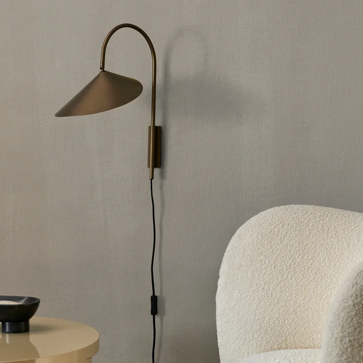 Ferm Living - Arum Draaibare Wandlamp, brons