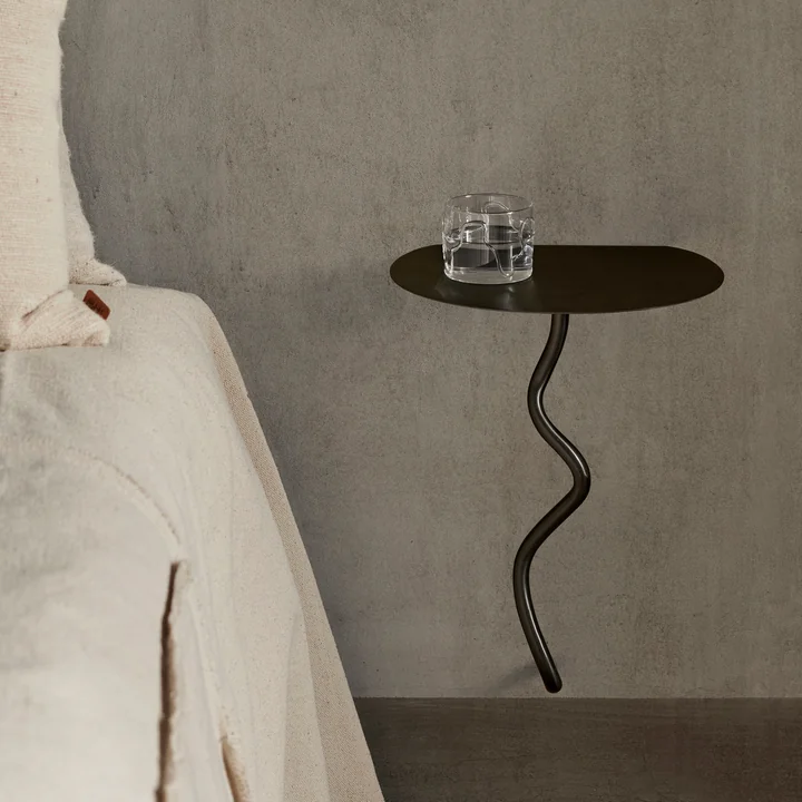 Ferm Living - Curvature Wandtafel, messing zwart